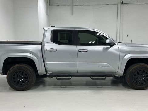 Used 2024 Toyota Tacoma SR5 image 6