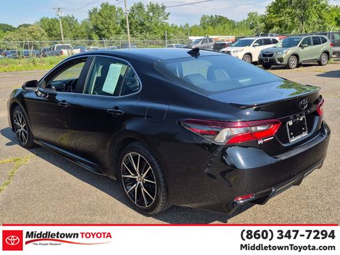 Certified 2024 Toyota Camry SE FWD image 5