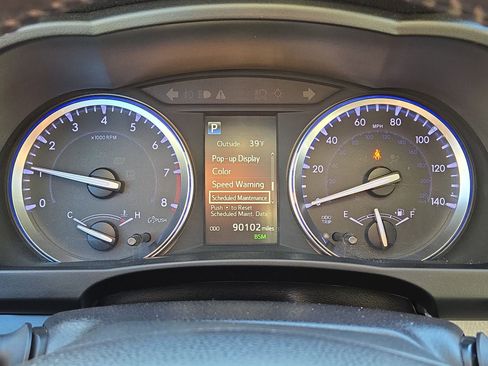 Used 2019 Toyota Highlander XLE image 20