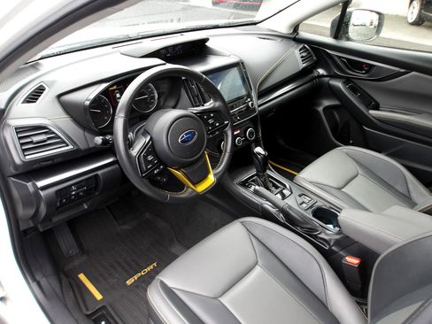 Used 2021 Subaru Crosstrek 2.5i Sport w/ Moonroof Package image 9