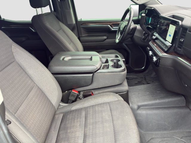 Used 2024 GMC Sierra 1500 Elevation w/ LPO, Elevation Black Package AWD/4WD image 20