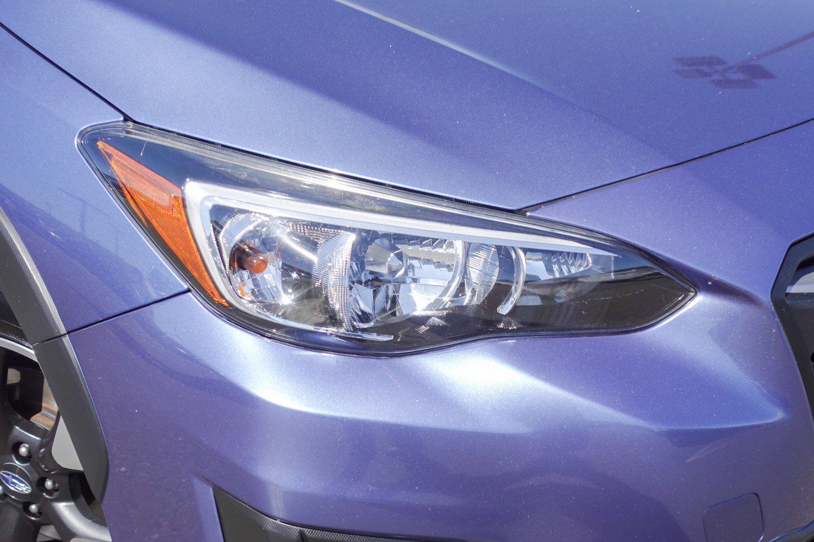 Used 2019 Subaru Crosstrek 2.0i Premium w/ Eyesight System AWD/4WD image 2