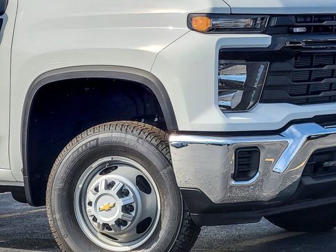 New 2025 Chevrolet Silverado 3500 W/T w/ WT Convenience Package image 3