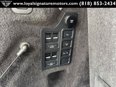 Used 2019 Land Rover Discovery HSE AWD/4WD image 12