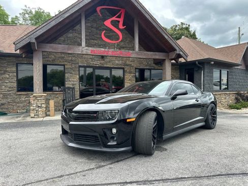Used 2013 Chevrolet Camaro ZL1 RWD image 1