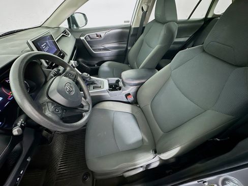 Used 2023 Toyota RAV4 LE image 13