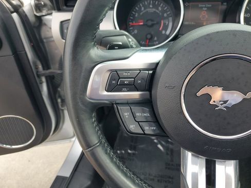 Used 2018 Ford Mustang Premium image 19