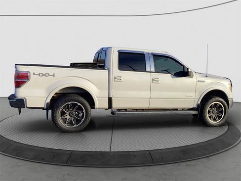 Used 2011 Ford F150 Lariat image 33