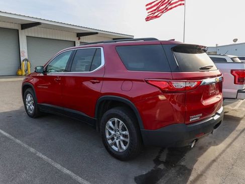 Used 2019 Chevrolet Traverse LT FWD image 3