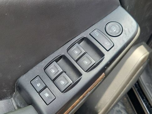 Used 2019 Chevrolet Tahoe LS RWD image 28