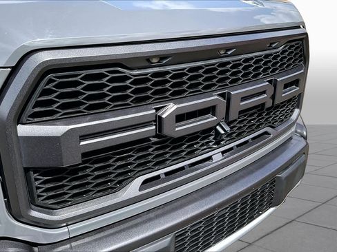 Used 2020 Ford F150 Raptor w/ Equipment Group 802A Luxury AWD/4WD image 30