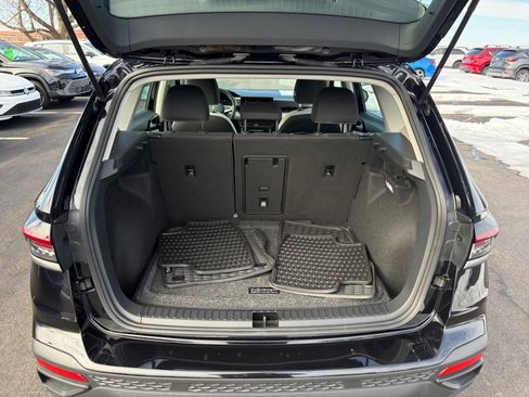 Used 2025 Volkswagen Taos S image 15