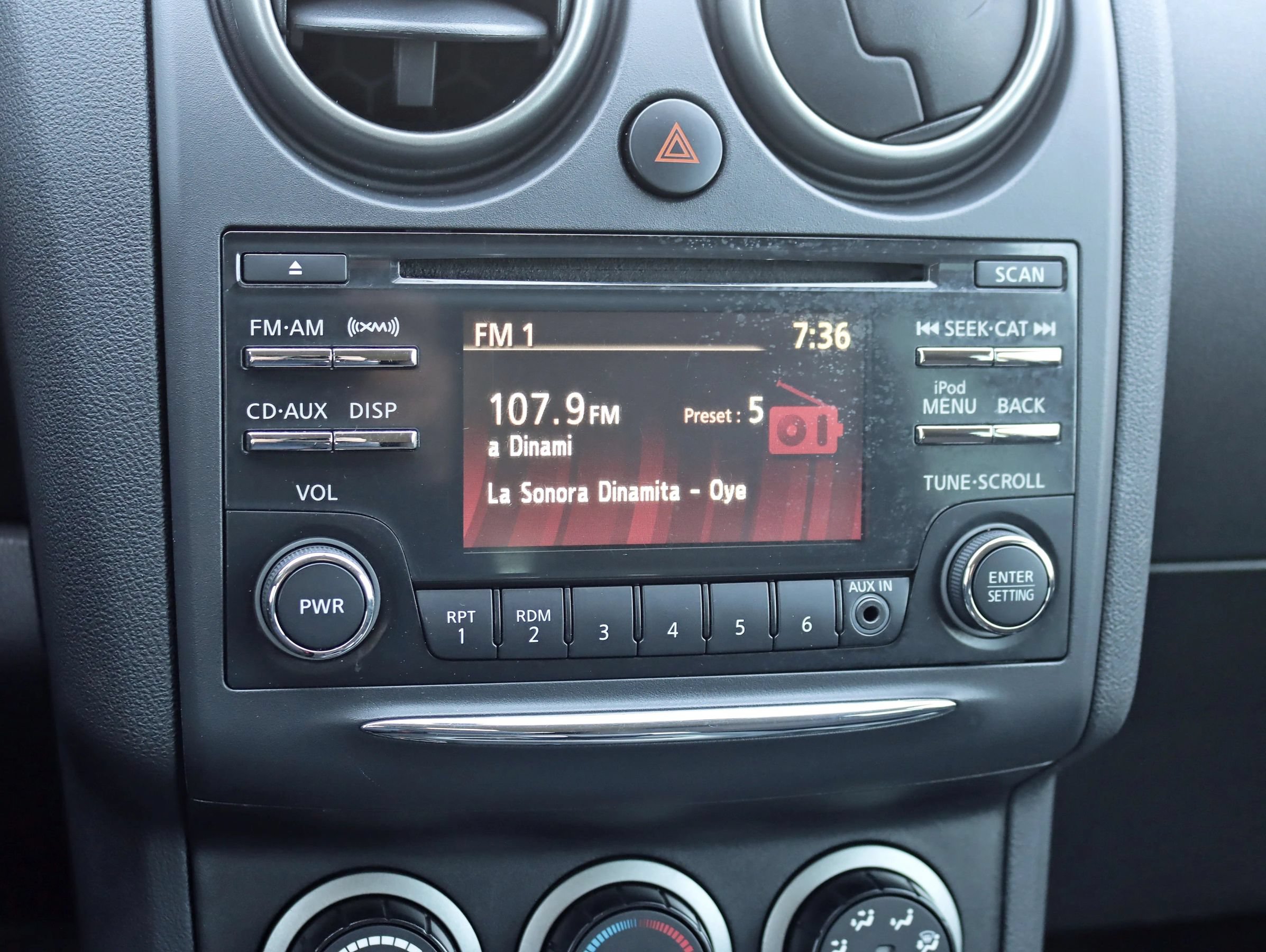 Used 2015 Nissan Rogue S w/ Convenience Package AWD/4WD image 21