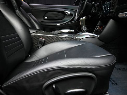 Used 2003 Porsche 911 GT2 RWD image 59