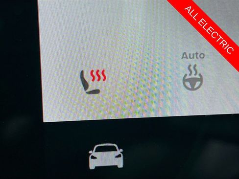 Used 2022 Tesla Model Y Long Range AWD/4WD image 20