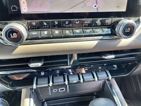 New 2026 GMC Canyon Denali AWD/4WD image 17