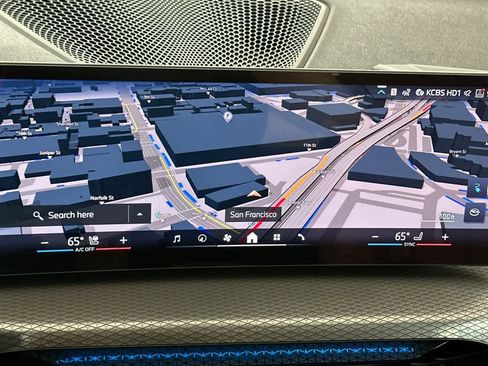 Used 2025 BMW i4 eDrive40 w/ Premium Package image 18