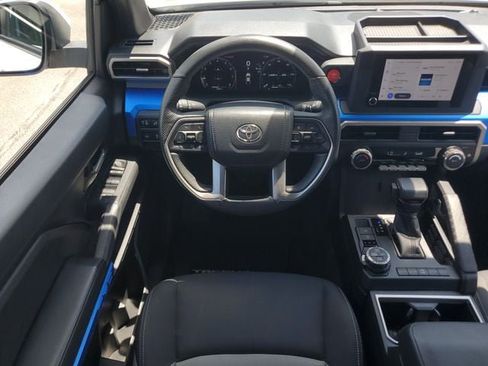 Used 2024 Toyota Tacoma TRD Off-Road AWD/4WD image 20