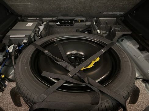 Used 2023 Volvo XC60 B5 Plus w/ Protection Package Premier image 86