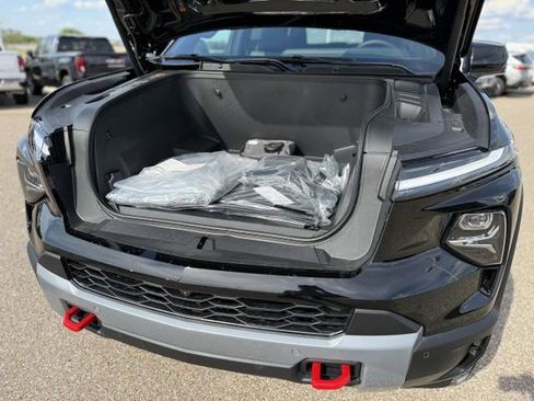 New 2026 Chevrolet Silverado EV Trail Boss image 15