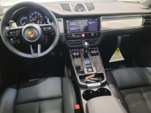 New 2026 Porsche Macan AWD/4WD image 12