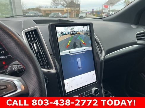 Used 2022 Ford Edge ST-Line image 25