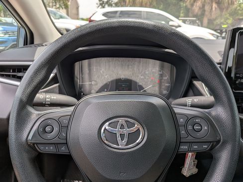 Used 2024 Toyota Corolla LE FWD image 26