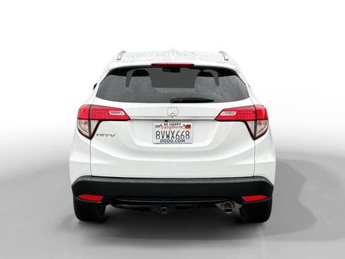 Used 2021 Honda HR-V EX image 4