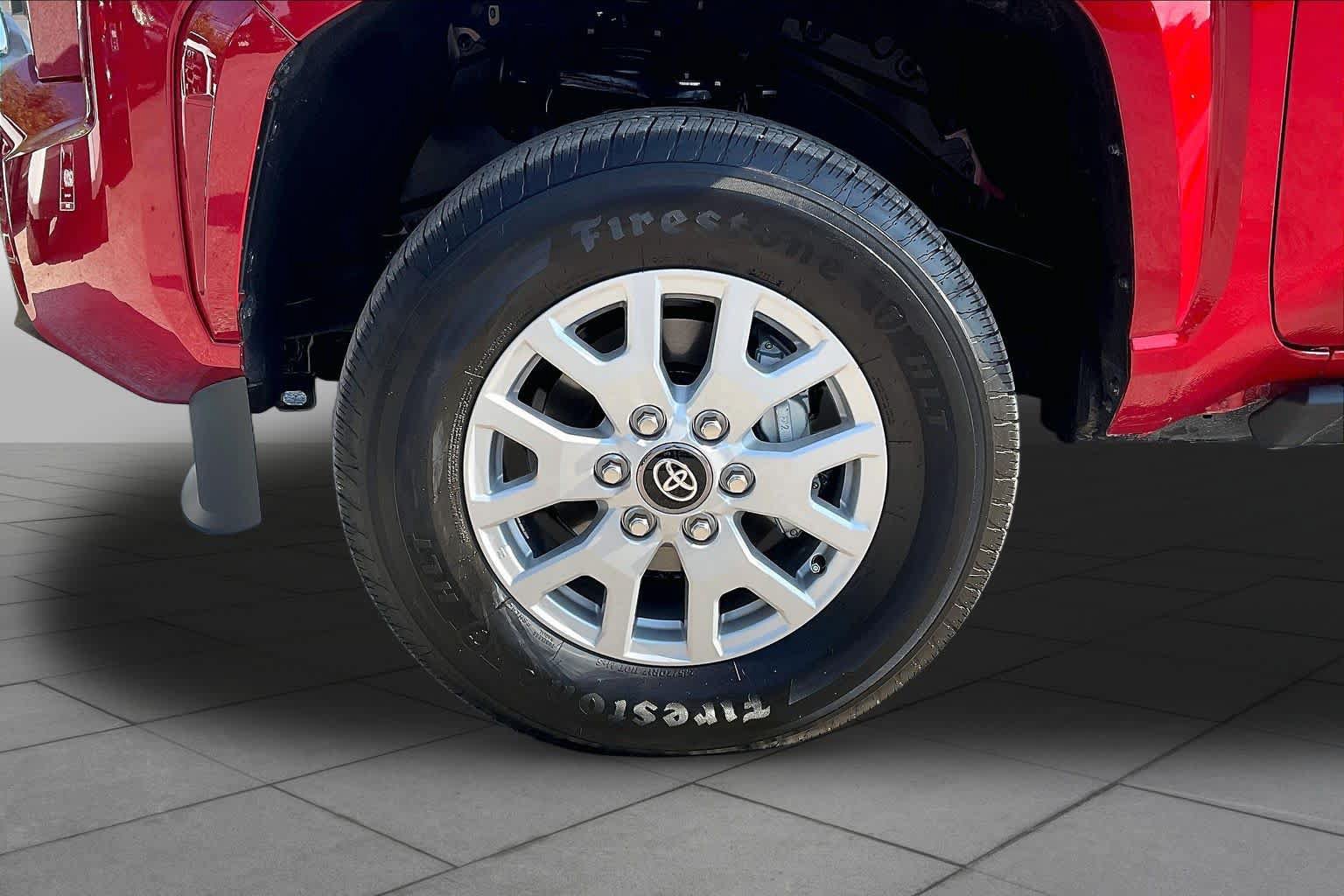 Used 2026 Toyota Tacoma SR5 AWD/4WD image 11
