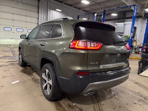 Used 2020 Jeep Cherokee Limited image 4