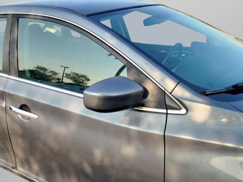 Used 2018 Nissan Sentra SV w/ Protection Package FWD image 16