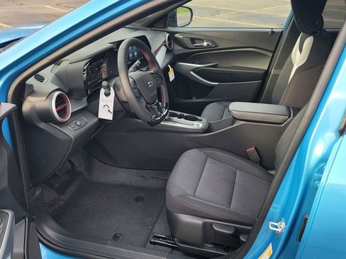 New 2026 Chevrolet Trax RS w/ Driver Confidence Package FWD image 18