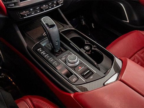 Used 2022 Maserati Levante Modena image 43