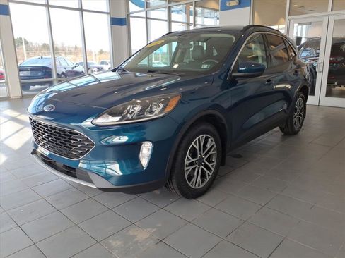 Used 2020 Ford Escape SEL image 8