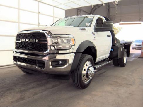Used 2024 RAM 5500 Tradesman AWD/4WD image 2