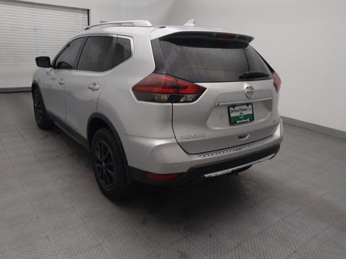 Used 2019 Nissan Rogue SV AWD/4WD image 5