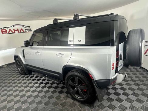 Used 2020 Land Rover Defender 110 SE AWD/4WD image 5