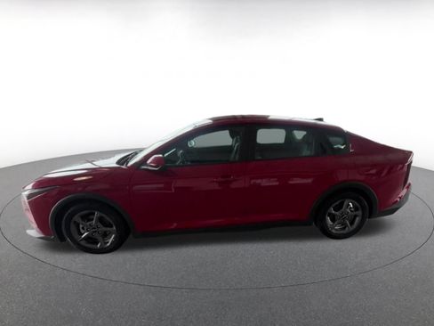 Used 2025 Kia K4 FWD image 7
