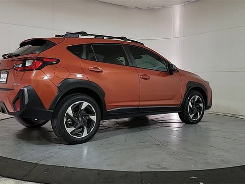 Used 2024 Subaru Crosstrek 2.5i Limited w/ Crosstrek Mirror Package image 7