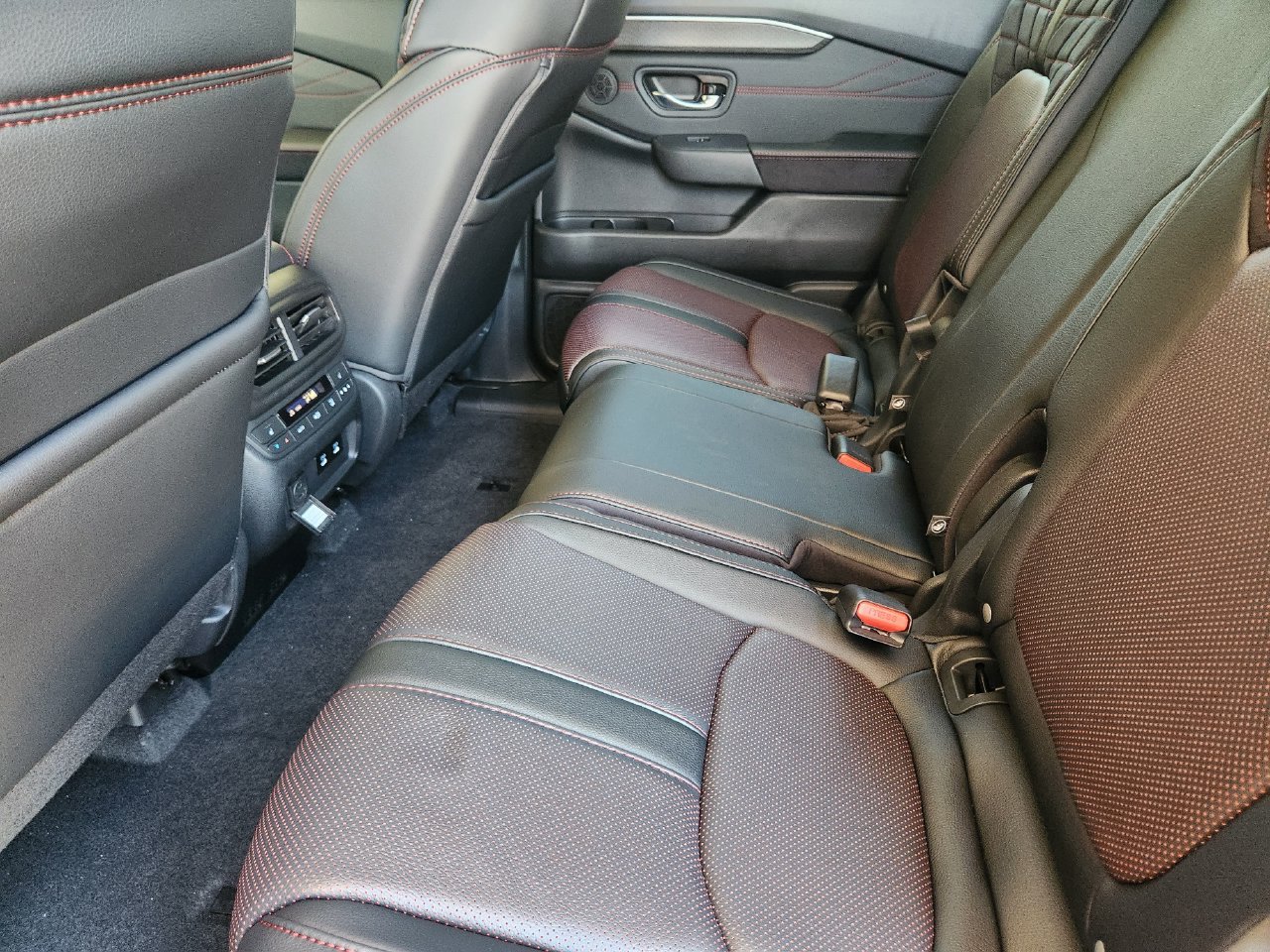 New 2026 Honda Pilot Black Edition image 19