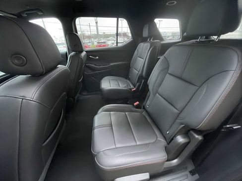 Certified 2023 Chevrolet Traverse RS image 25