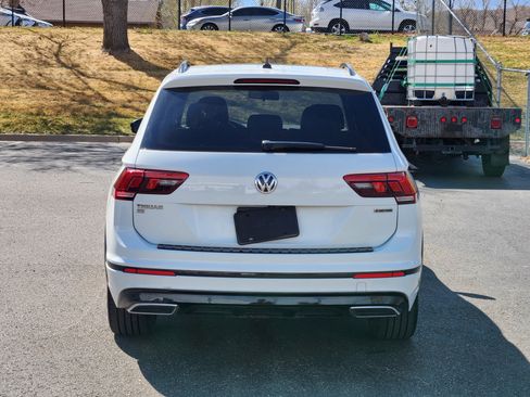 Used 2020 Volkswagen Tiguan SE R-Line image 6