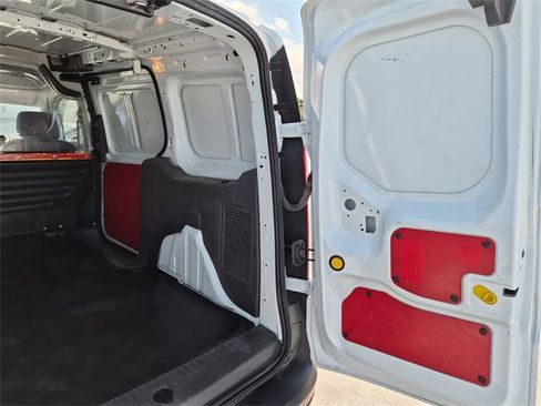Used 2022 Ford Transit Connect XL image 13