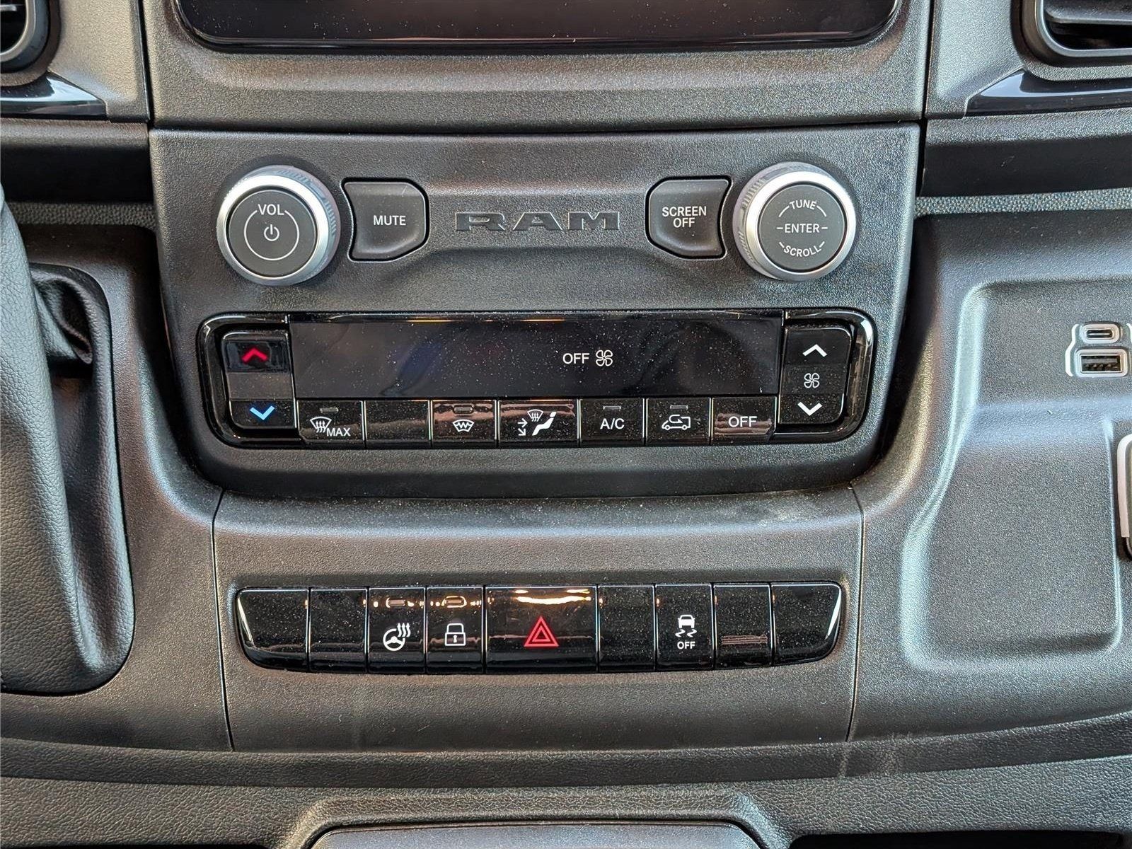 New 2026 RAM ProMaster 2500 w/ Cold Weather Group FWD image 20