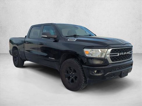 Used 2022 RAM 1500 Big Horn AWD/4WD image 3