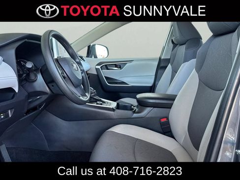 Certified 2025 Toyota RAV4 XLE AWD/4WD image 15