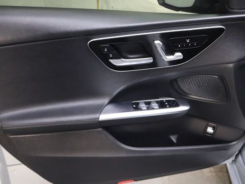 Used 2023 Mercedes-Benz C 300 4MATIC Sedan image 15