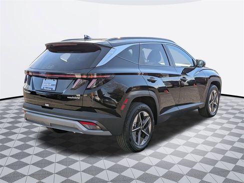 Certified 2025 Hyundai Tucson SEL image 6