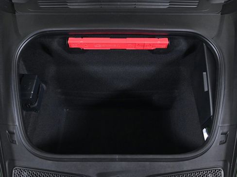 Used 2025 Porsche 911 GT3 image 35