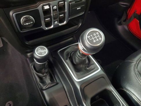 Used 2020 Jeep Gladiator Sport w/ Quick Order Package 23S image 19